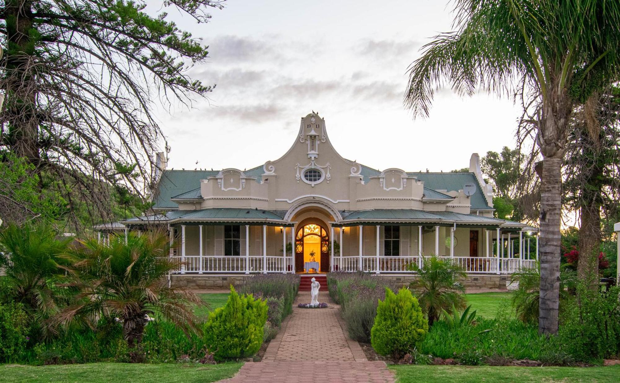 Bakenskraal Ostrich Palace Oudtshoorn Ngoại thất bức ảnh